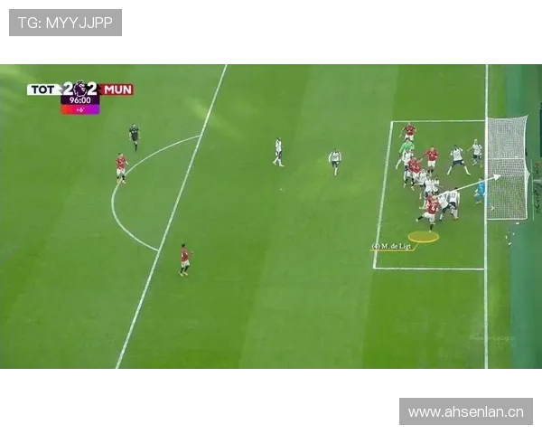 曼联深陷战术困局,当前阶段表现波动对赛季走势形成制约 曼联深陷战术困局,当前阶段表现波动对赛季走势形成制约