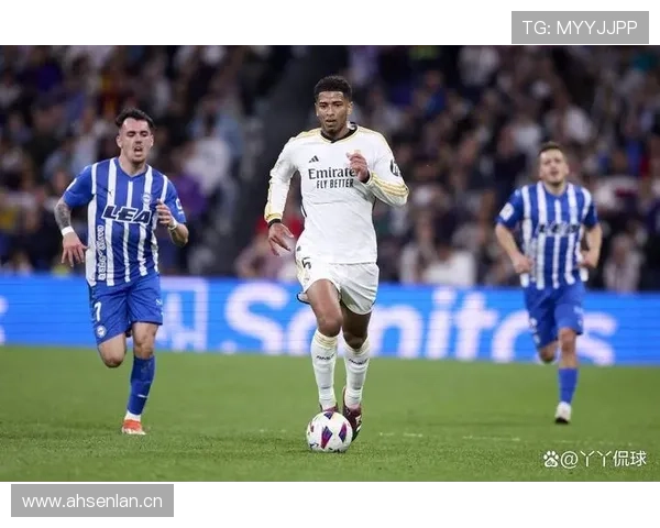 皇马近期连胜状态提升，隐患显现对赛季走势形成制约